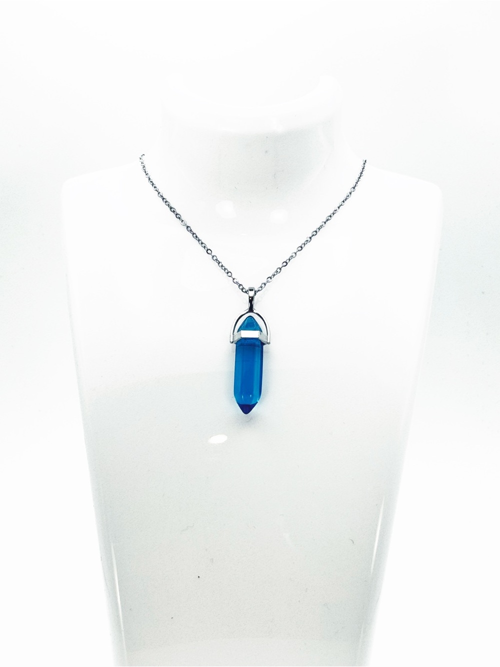 Blue Crystal Point Pendant Necklace for Women - Elegant Silver-Tone Chain